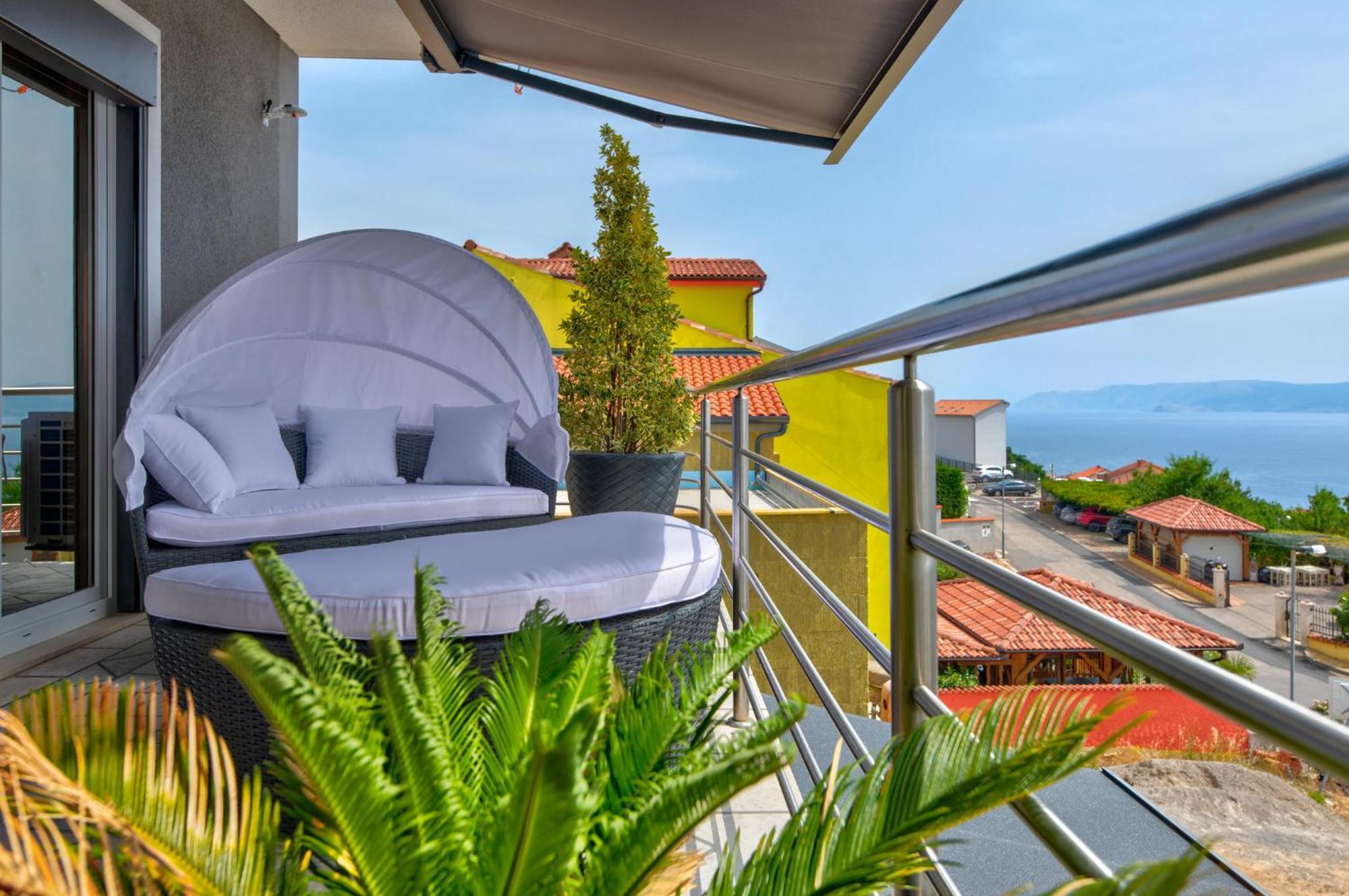 Villa Vivien Crikvenica Exterior foto